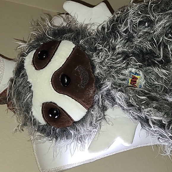 Ms. Marvel Sloth Backpack, New - Picture 2 of 4